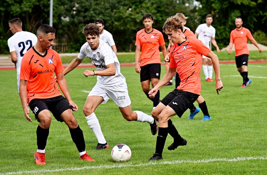 Autors: Uldis Varnevičs