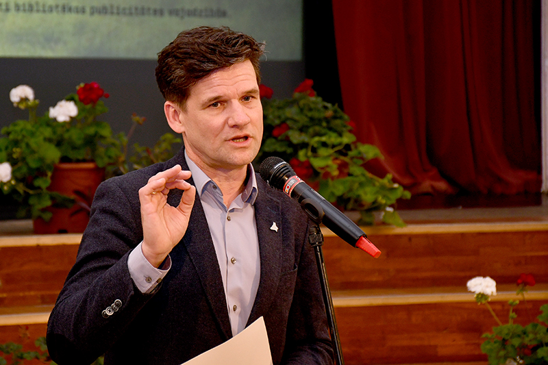 Autors: Ivars Bogdanovs