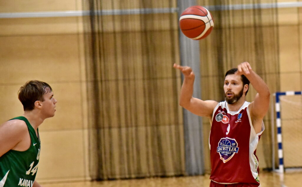 Autors: Uldis Varnevičs