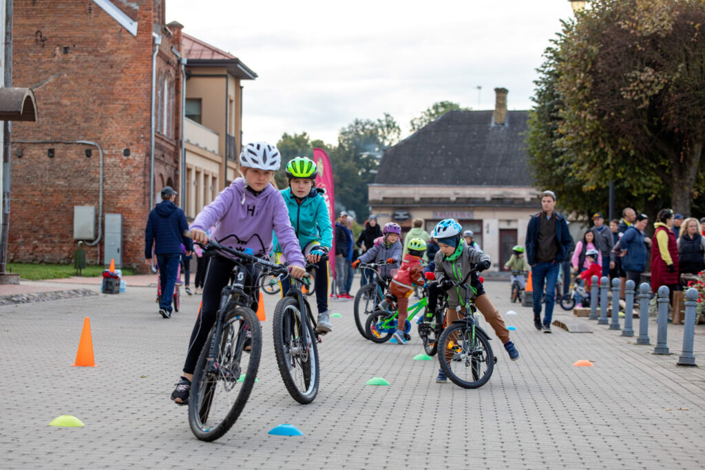 Autors: Ģirts Donerblics