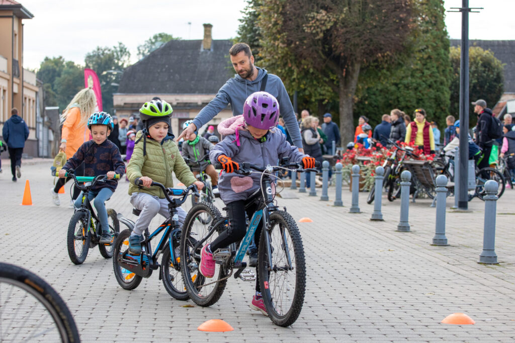 Autors: Ģirts Donerblics