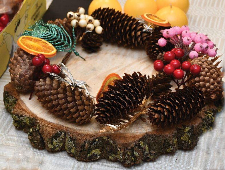 Tapuši radošajā pēcpusdienā Grenctāles bibliotēkā.