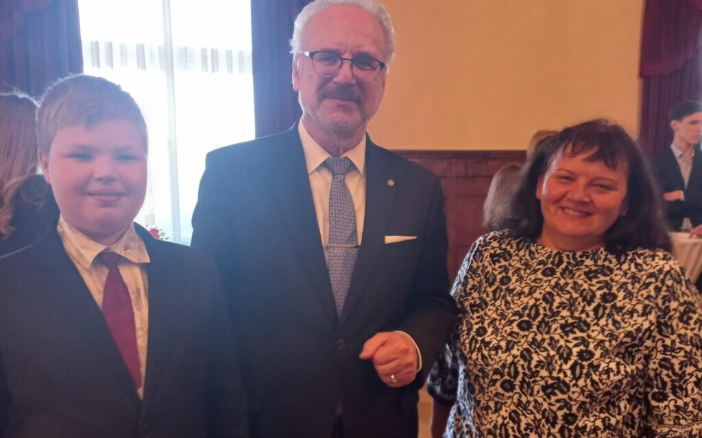 Aluksniesiem.lv raksta attēla aizvietotājs