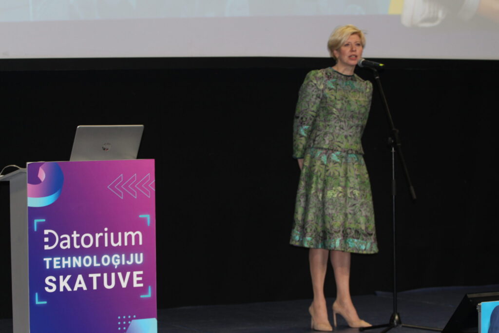 Autors: Ingrīda Punka