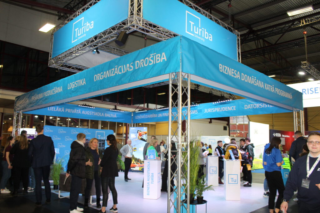 Autors: Ingrīda Punka