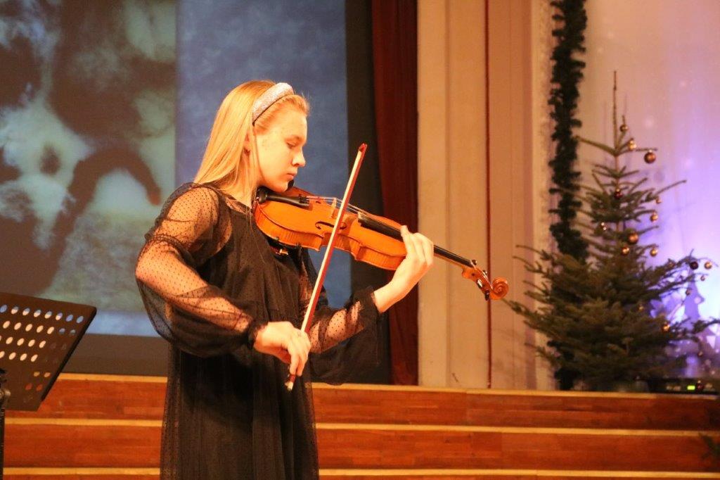 Autors: Ainārs Pastors/Mūzikas un mākslas skola