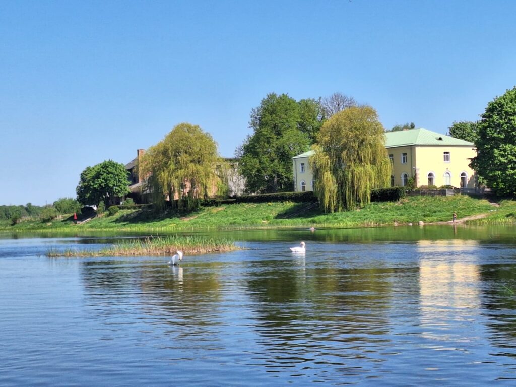 Aluksniesiem.lv raksta attēla aizvietotājs