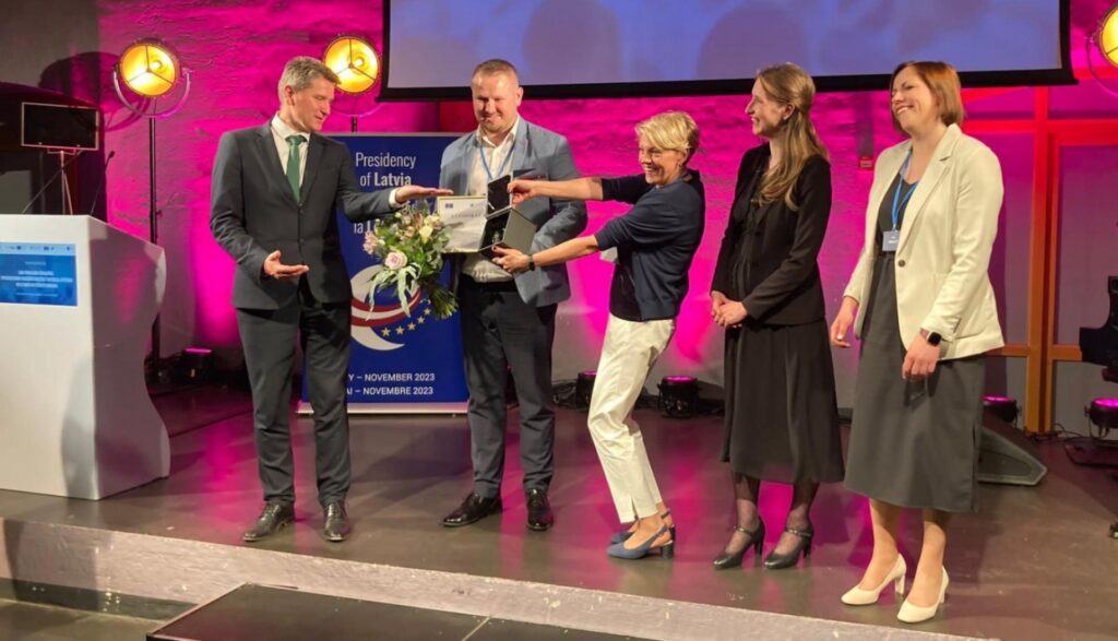 Aluksniesiem.lv raksta attēla aizvietotājs