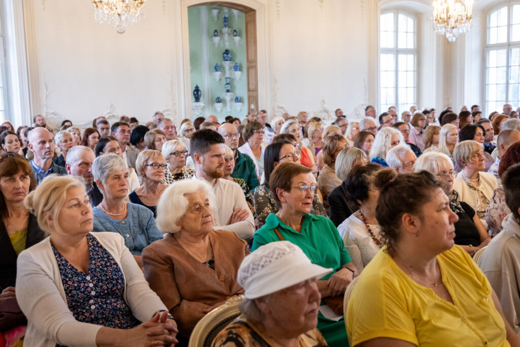 Autors: Jānis Vecbrālis