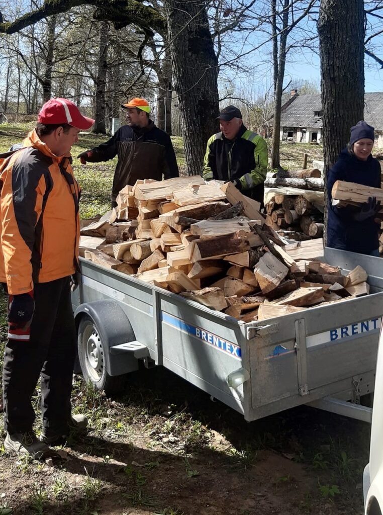 Talka Kurmenes parkā.
Autors: Sarmīte Ķīse
