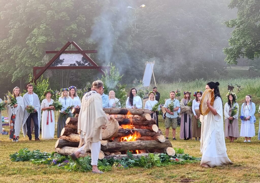 Autors: www.bauskasdzive.lv