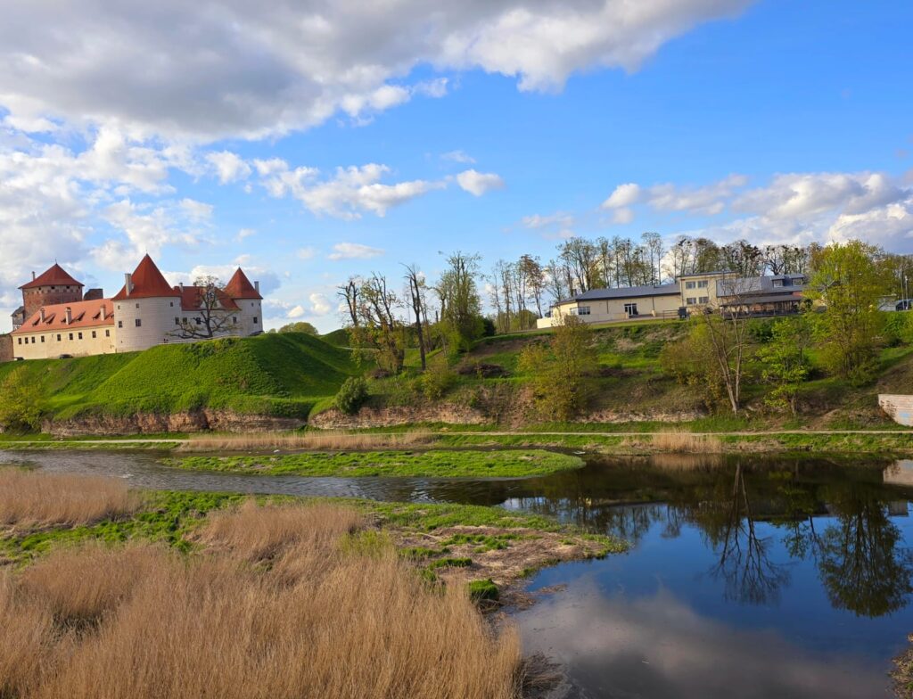 Autors: www.bauskasdzive.lv