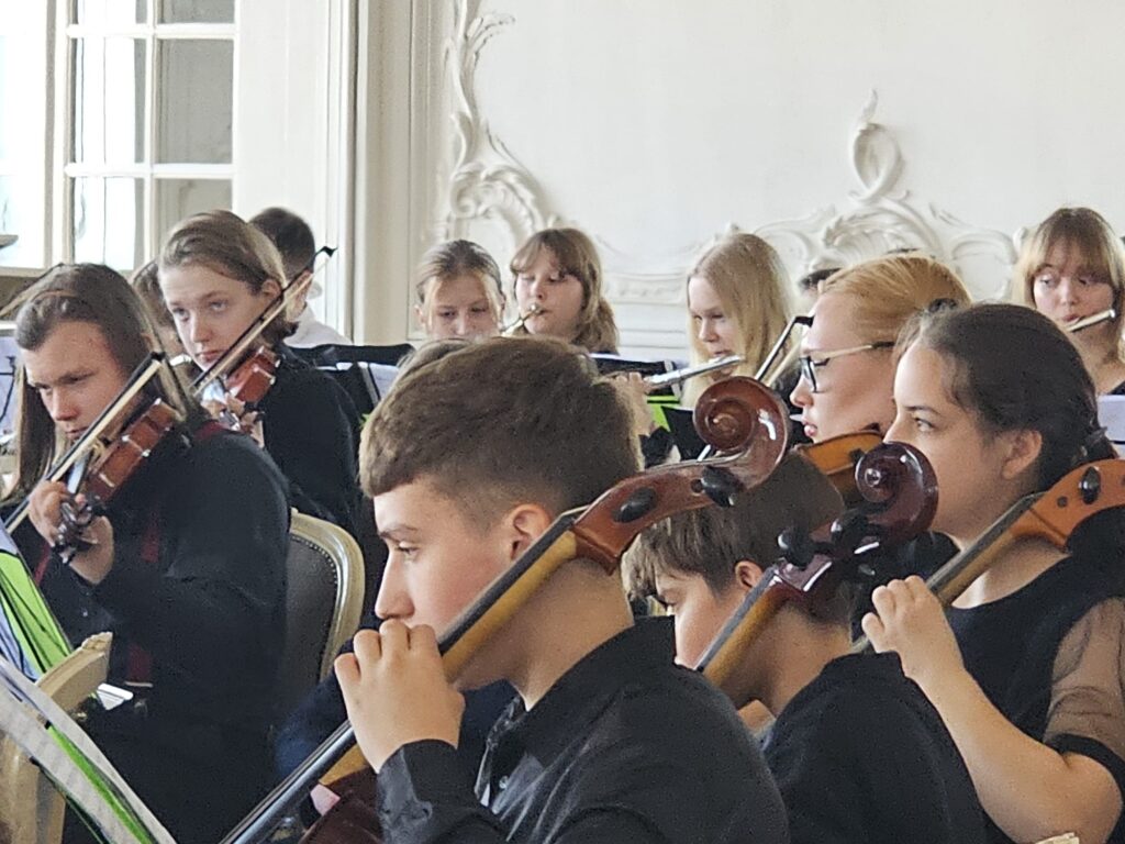 Autors: www.bauskasdzive.lv