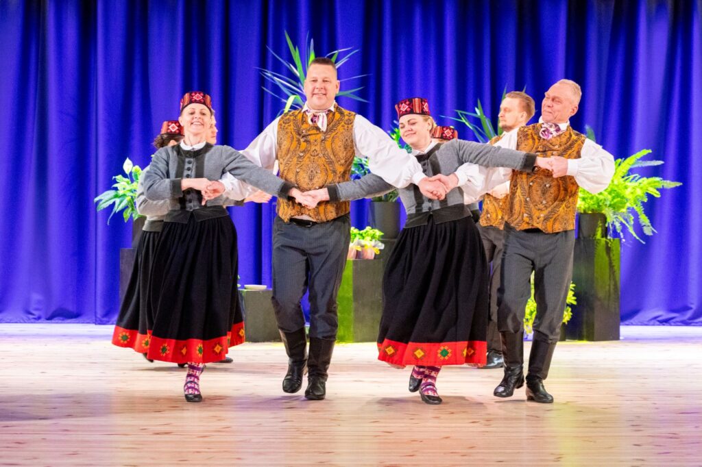 Aluksniesiem.lv raksta attēla aizvietotājs