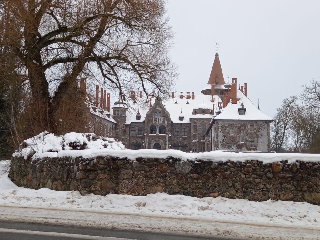 Aluksniesiem.lv raksta attēla aizvietotājs