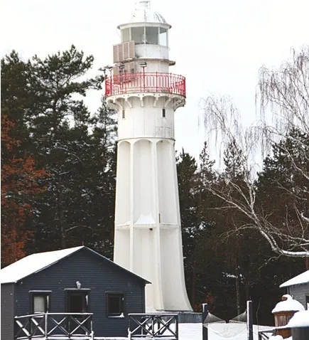 MĒRSRAGA BĀKĀ iekļūt iespējams, tikai iepriekš sazinoties ar tūrisma informācijas centru.
Autors: Airika Balode