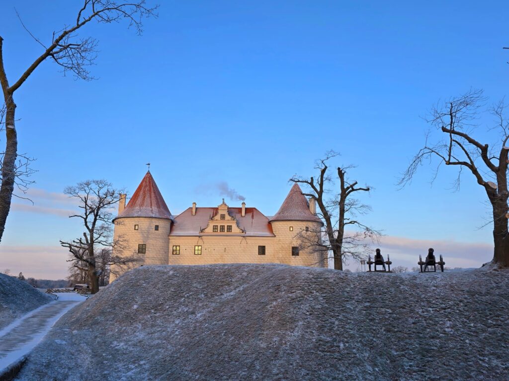 Autors: www.bauskasdzive.lv