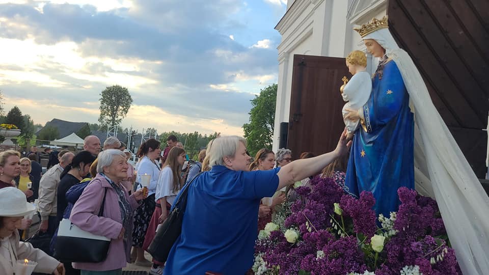 Autors: No draudzes albuma