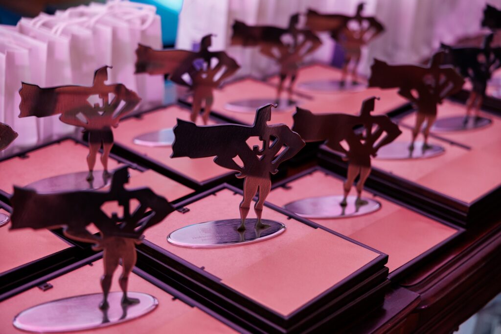 Autors: Izglītības un zinātnes ministrija