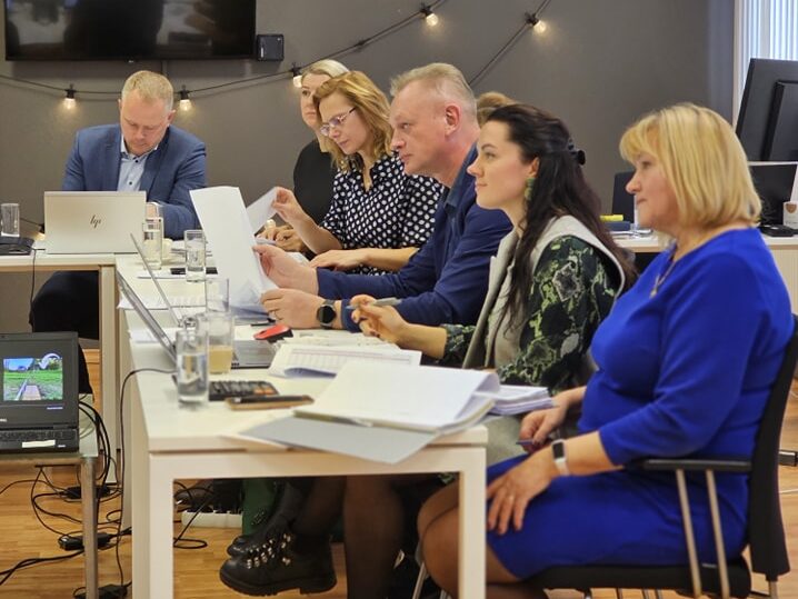 Aluksniesiem.lv raksta attēla aizvietotājs