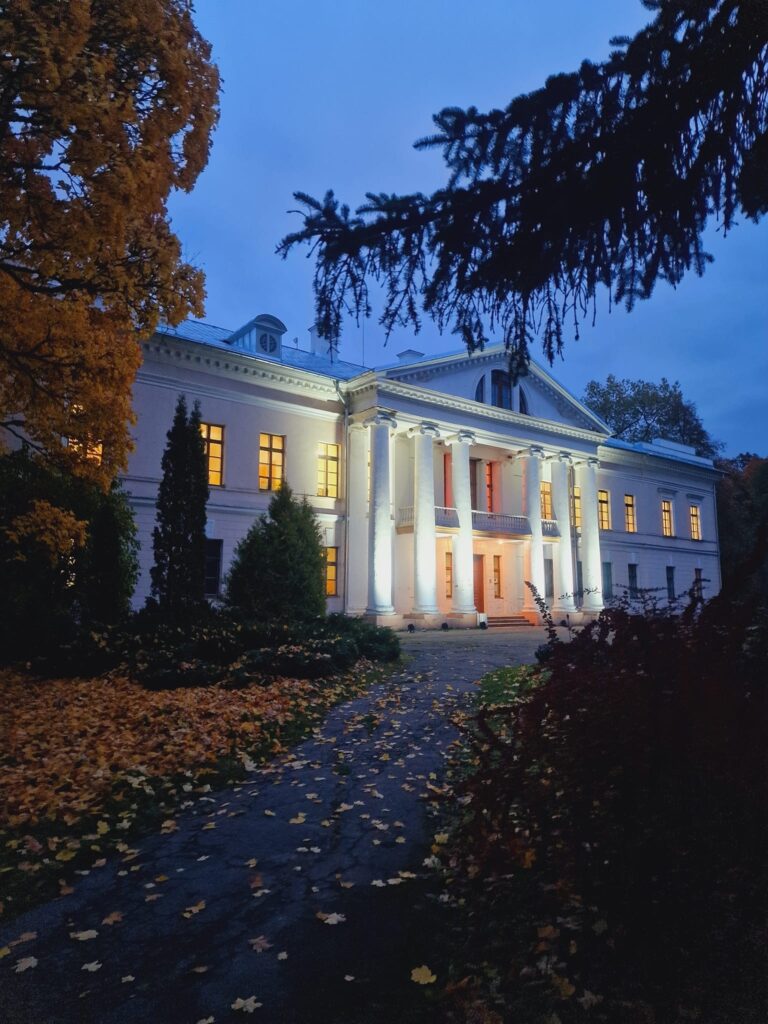 Aluksniesiem.lv raksta attēla aizvietotājs