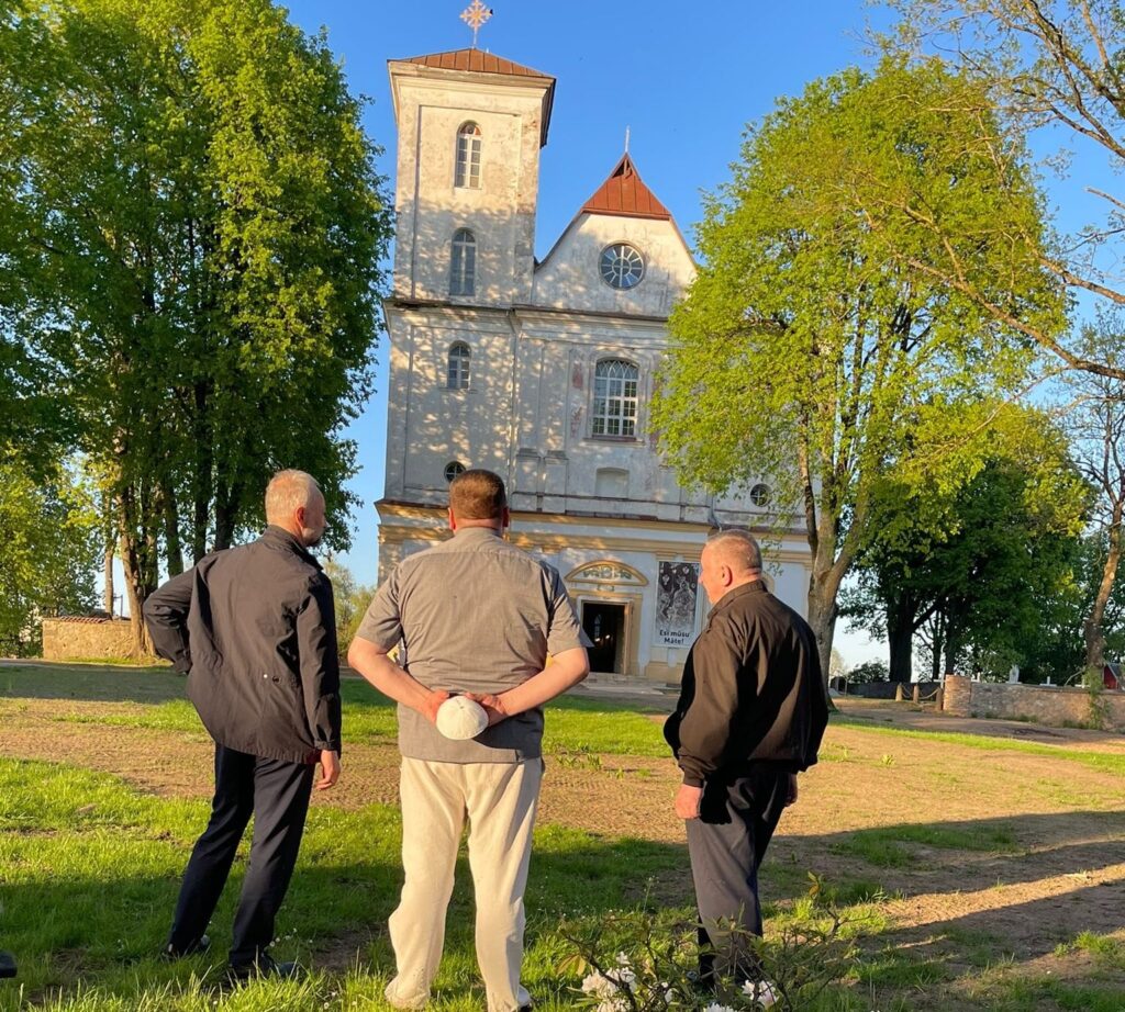 Aluksniesiem.lv raksta attēla aizvietotājs