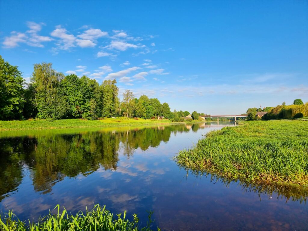 Aluksniesiem.lv raksta attēla aizvietotājs