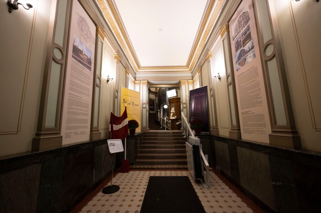 Aluksniesiem.lv raksta attēla aizvietotājs