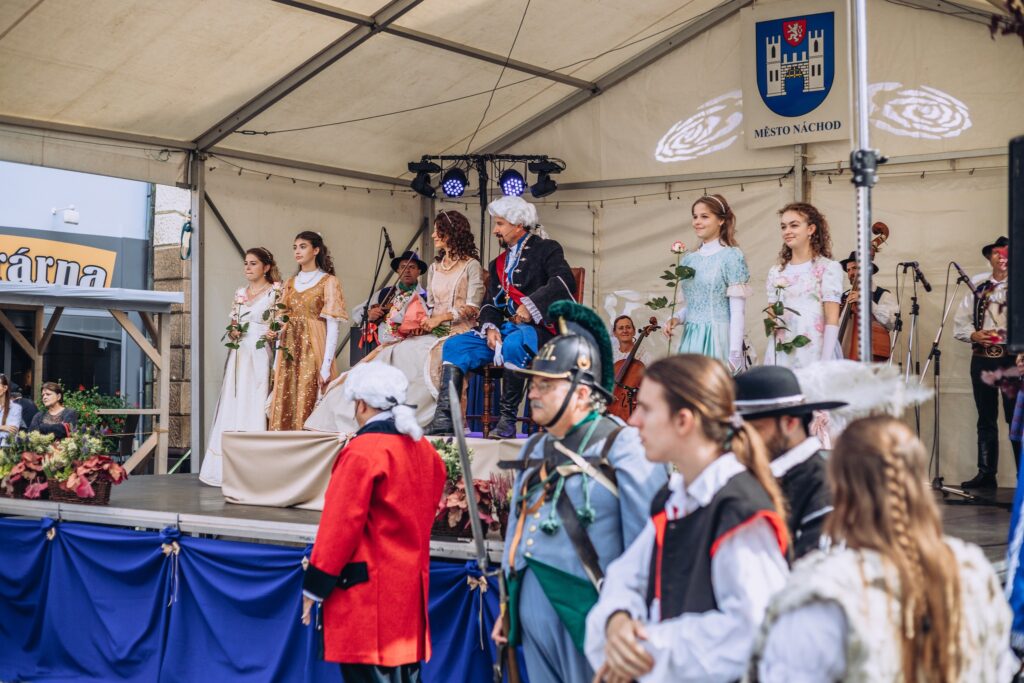 Autors: Tomáš Menec, Nāhodas pašvaldība