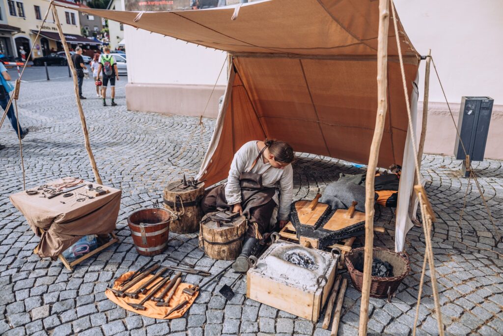 Autors: Tomáš Menec, Nāhodas pašvaldība