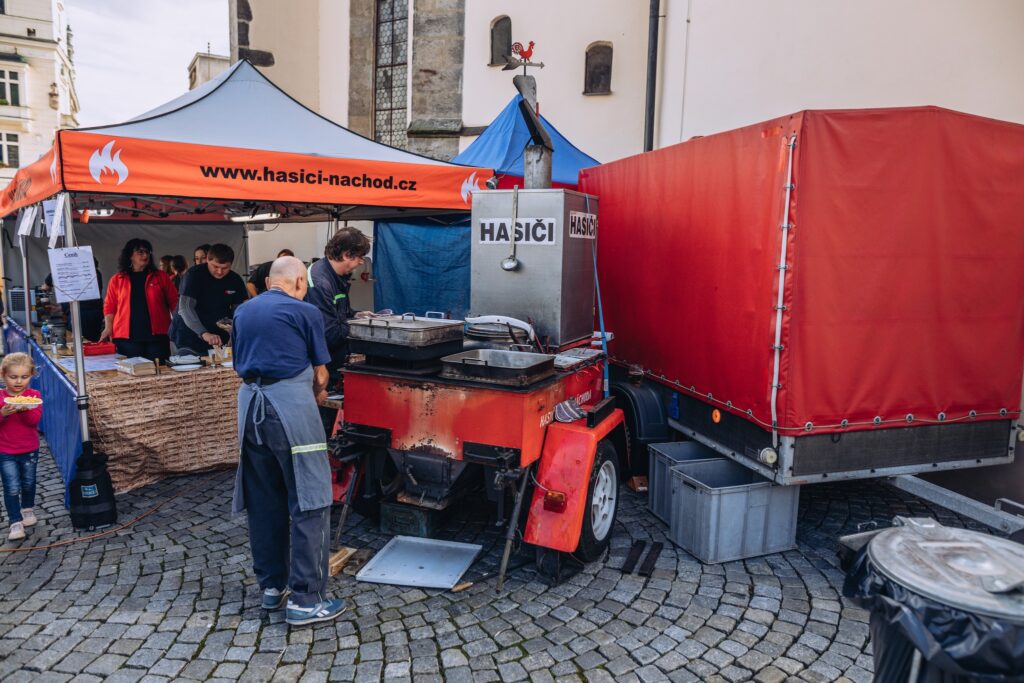 Autors: Tomáš Menec, Nāhodas pašvaldība