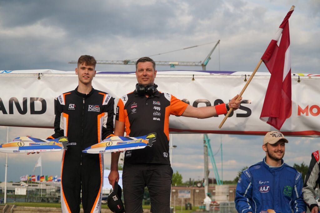 Aluksniesiem.lv raksta attēla aizvietotājs