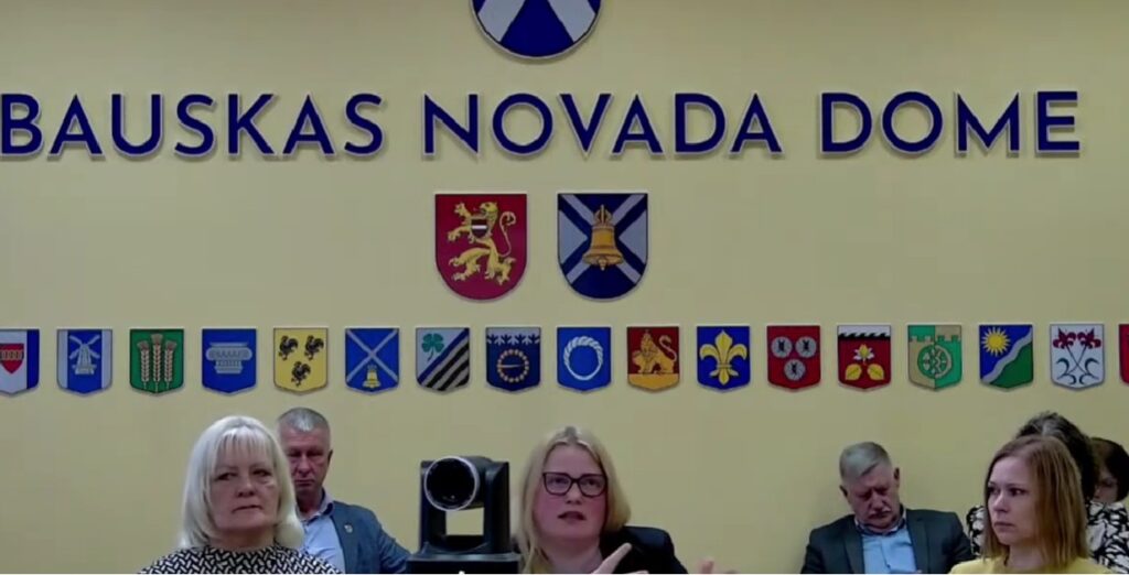 Aluksniesiem.lv raksta attēla aizvietotājs