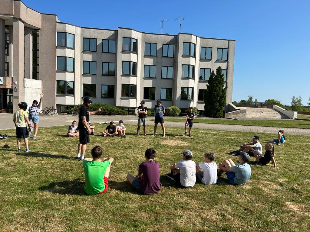 Aluksniesiem.lv raksta attēla aizvietotājs