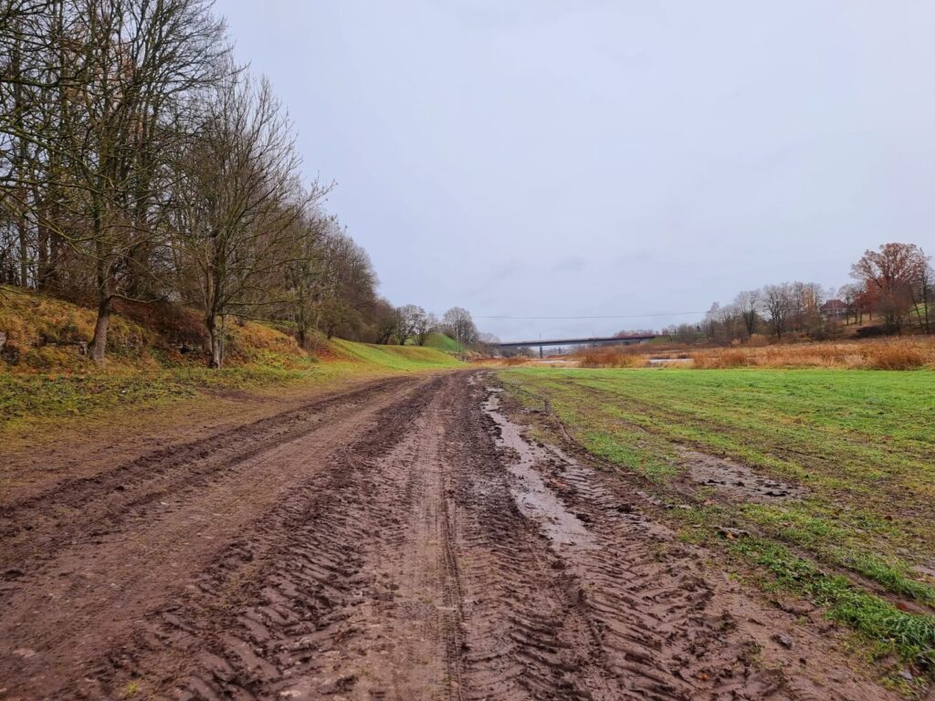 Autors: www.bauskasdzive.lv