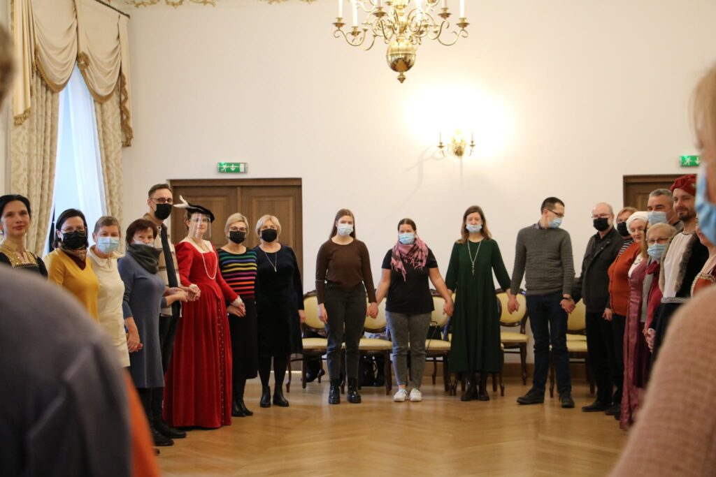 Pagājušā gada nogalē "Nakts renesanse" rādīta Lietuvā - Raudondvaris muižā.
Autors: www.facebook.com/Raudondvario-Dvaras