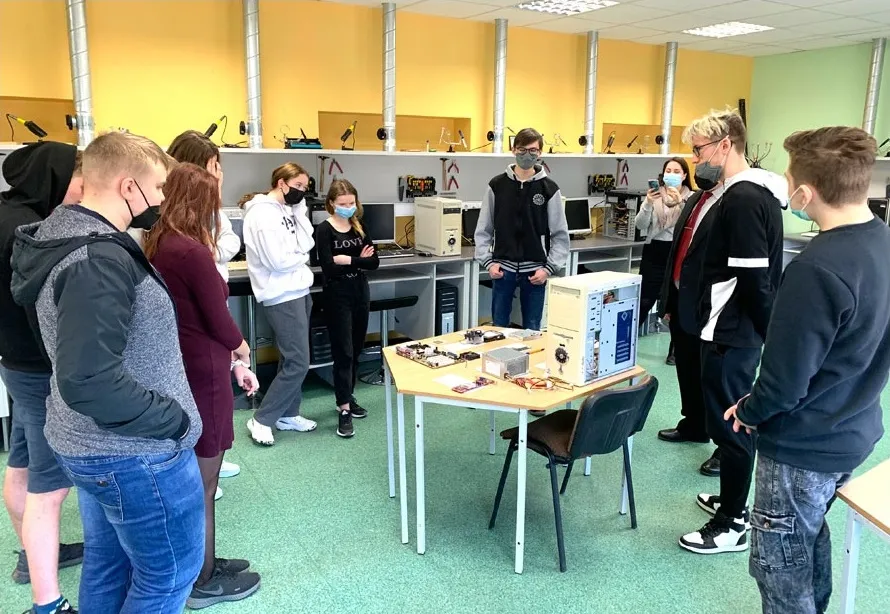 Aluksniesiem.lv raksta attēla aizvietotājs