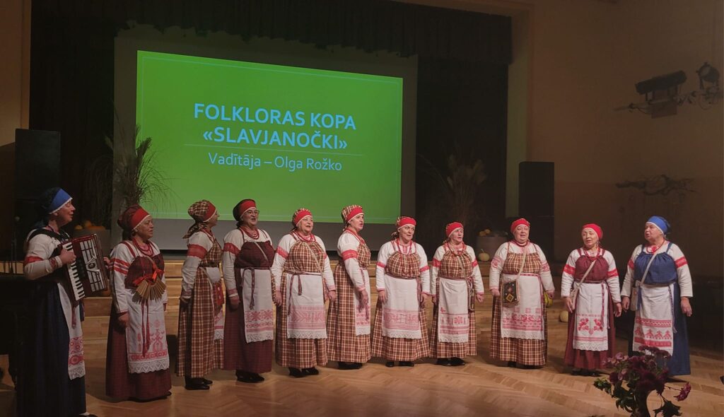 Autors: Vecumnieku tautas nams