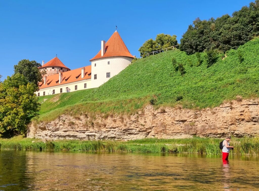 Aluksniesiem.lv raksta attēla aizvietotājs