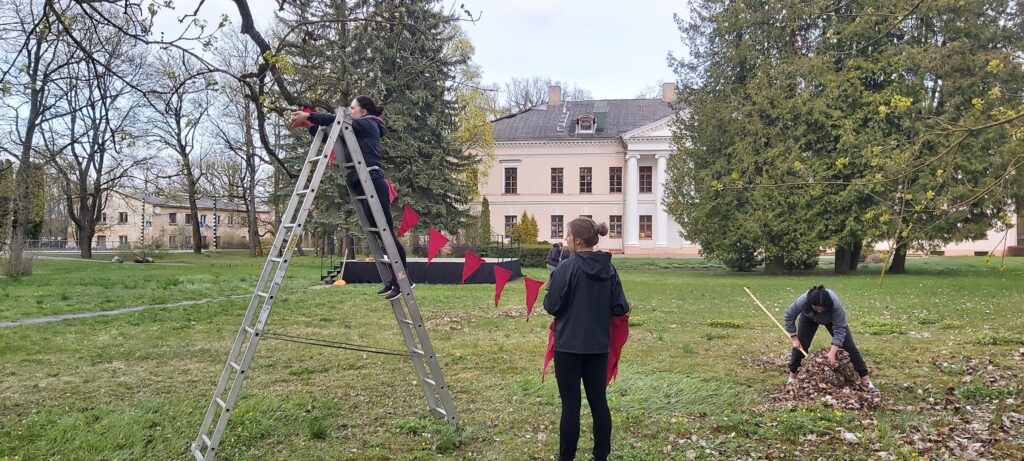 Aluksniesiem.lv raksta attēla aizvietotājs