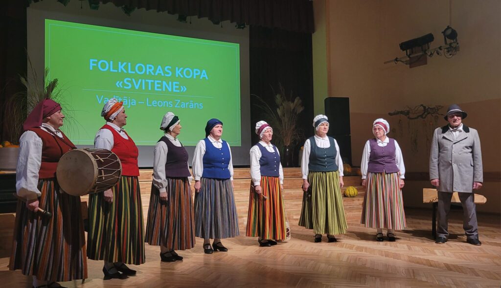 Autors: Vecumnieku tautas nams