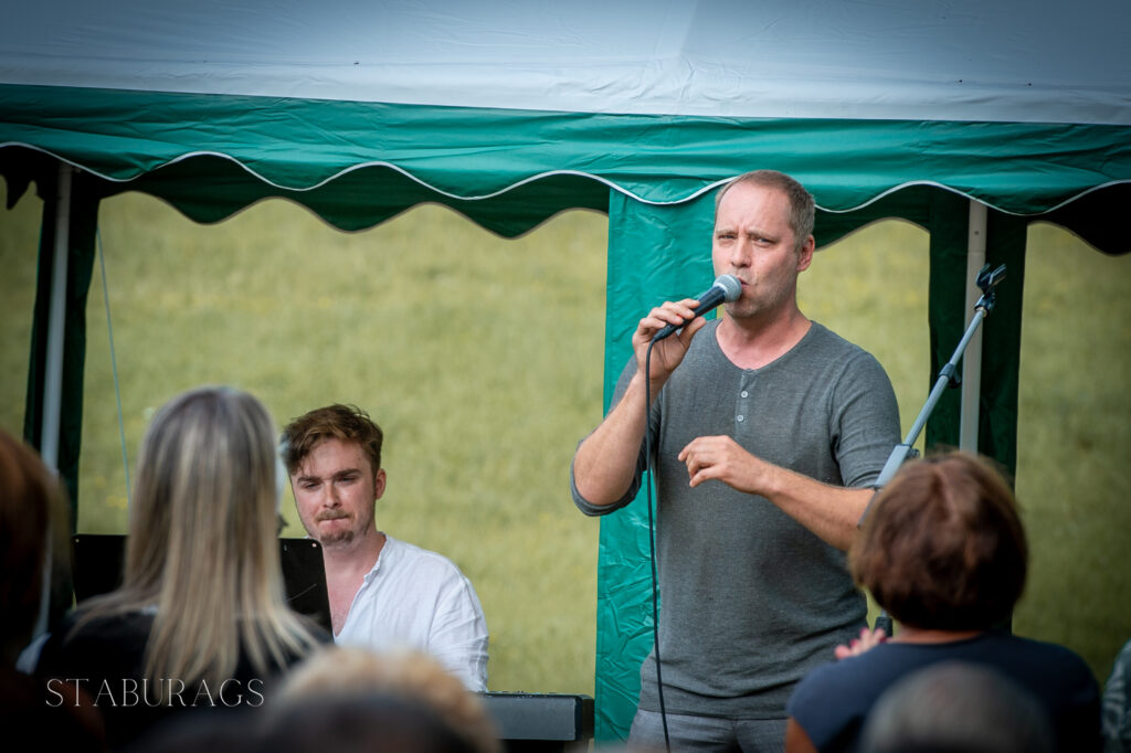 Autors: Imants Kaziļuns, laikraksts «Staburags»