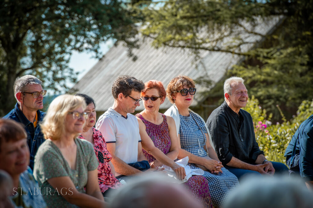 Autors: Imants Kaziļuns, laikraksts «Staburags»