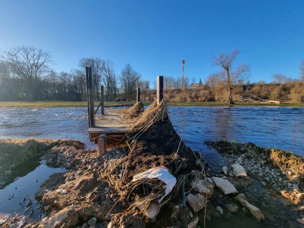 Aluksniesiem.lv raksta attēla aizvietotājs