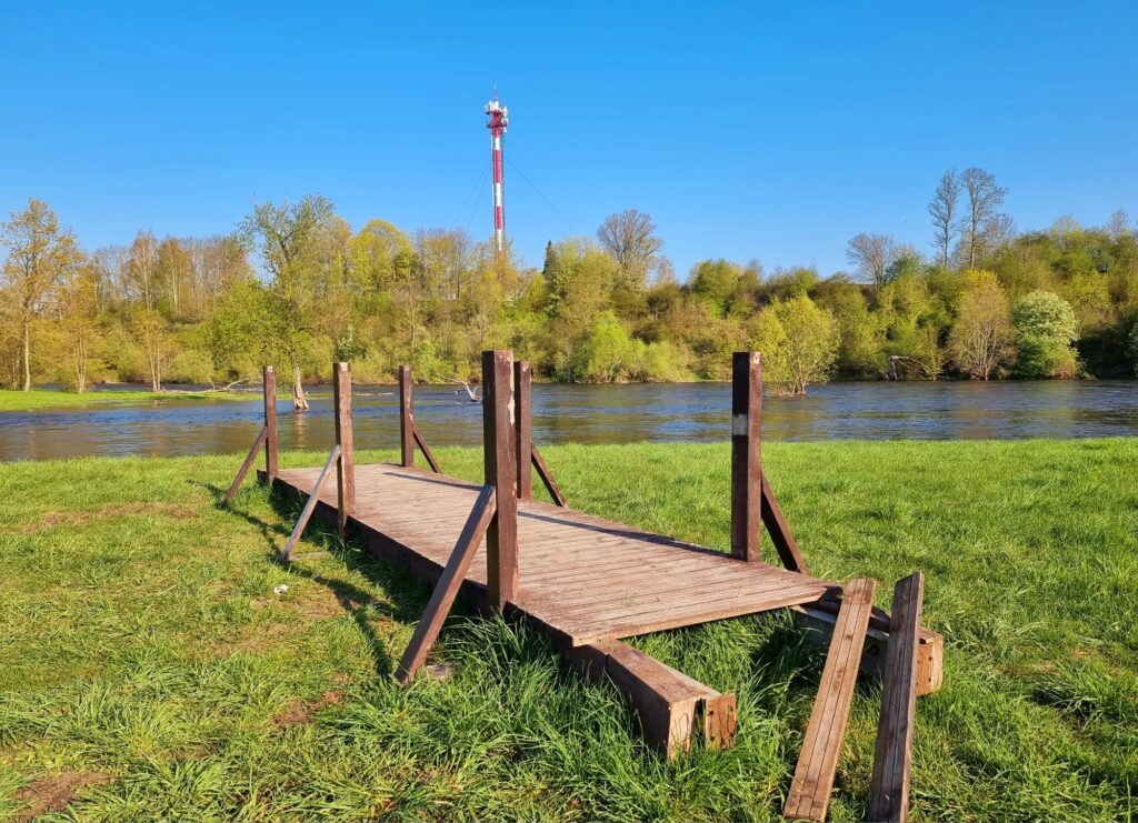 Autors: www.bauskasdzive.lv