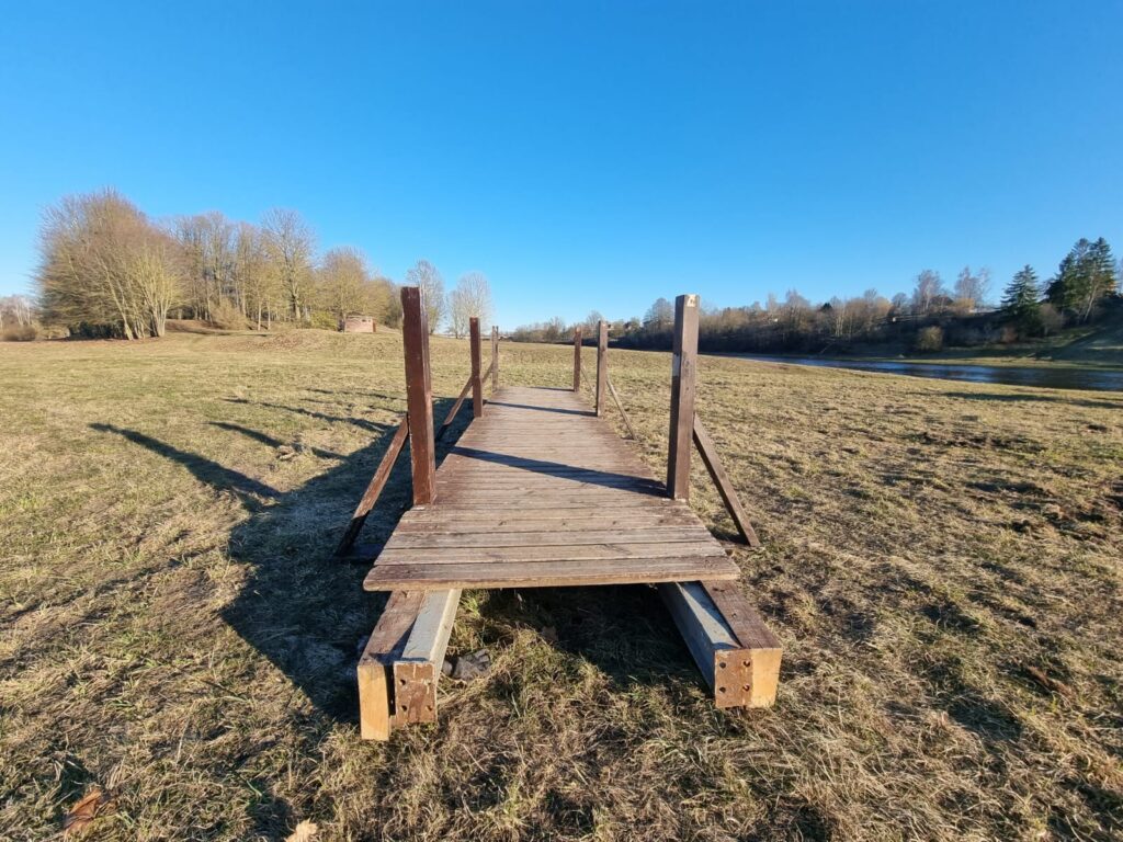 Autors: www.bauskasdzive.lv