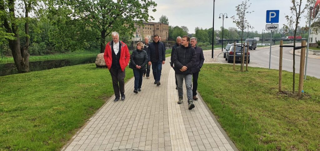 Aluksniesiem.lv raksta attēla aizvietotājs