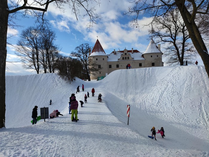 Aluksniesiem.lv raksta attēla aizvietotājs