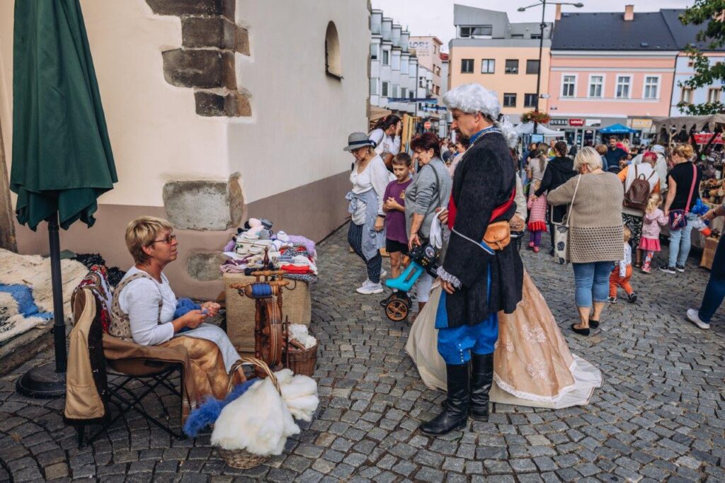Autors: Tomáš Menec, Nāhodas pašvaldība
