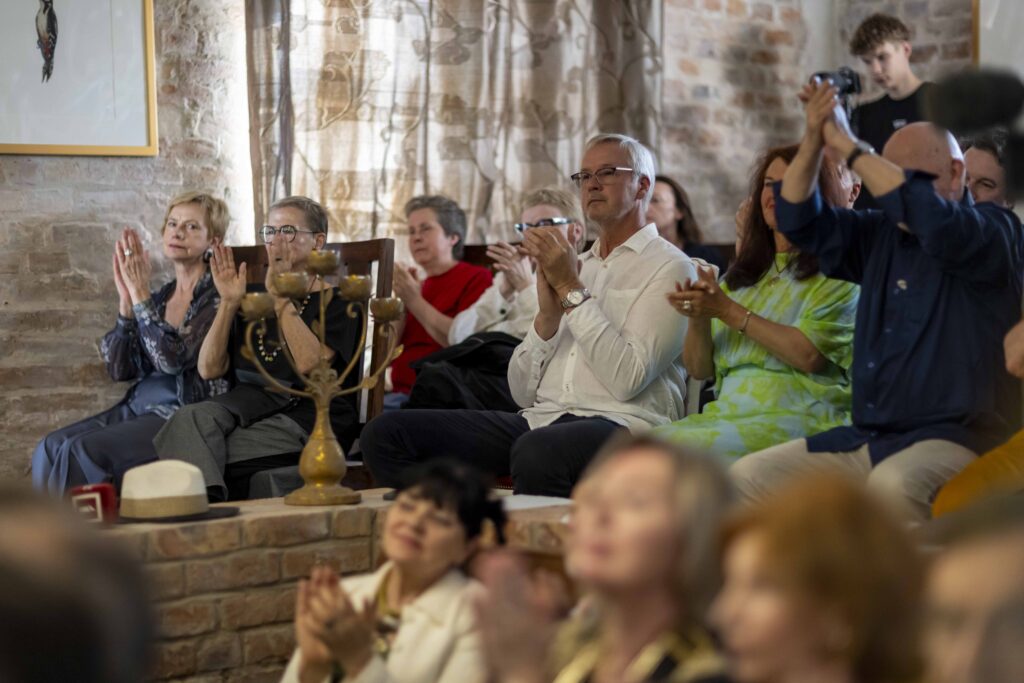 Autors: DIDZIS GRODZS